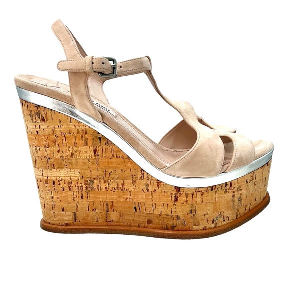 MIU MIU LIGHT TAN/PALE PINK SUEDE PLATFORM CORK WEDGES WITH SILVER TRIM - Picture 1 of 15